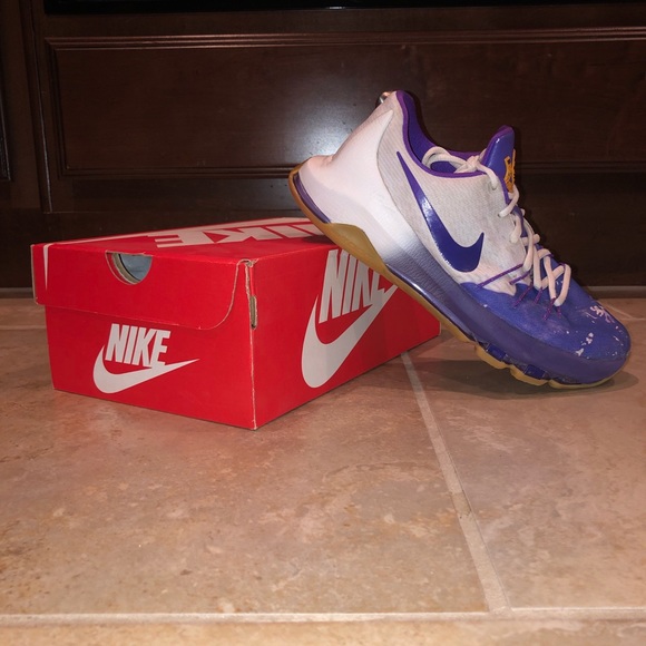 jelly basketball shoes